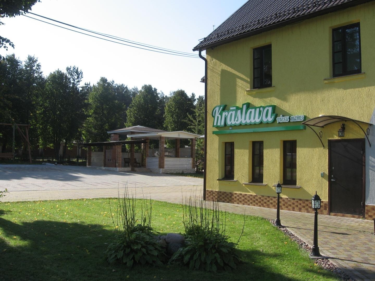 Hosteļa pagalms