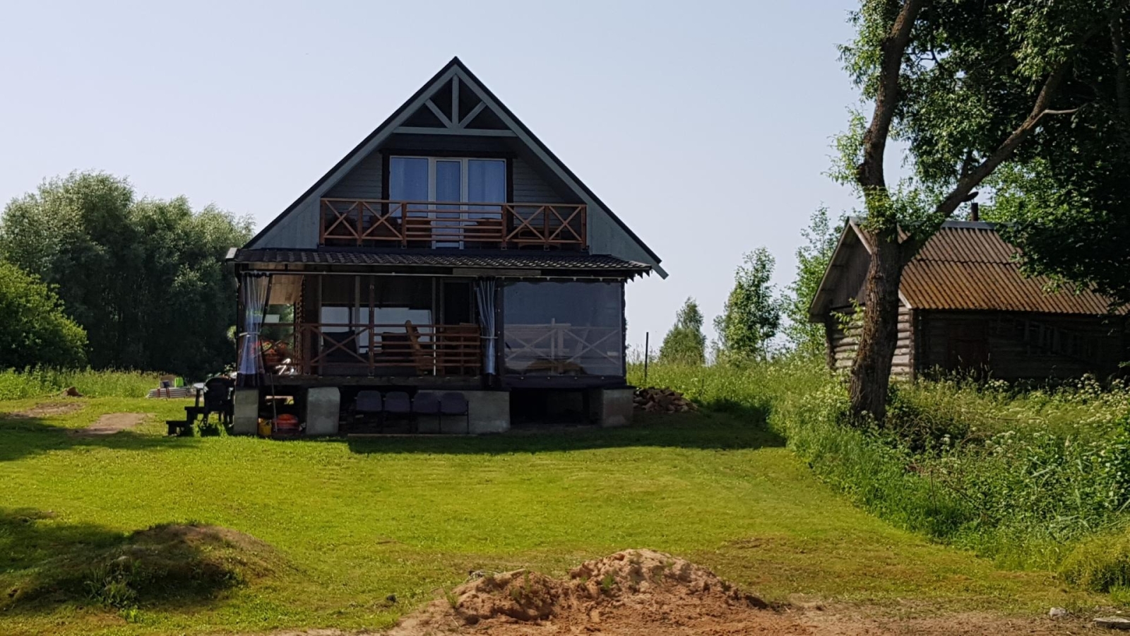 Koka brīvdienu māja