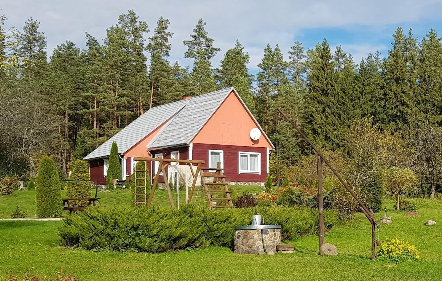 Brīvdienu māja