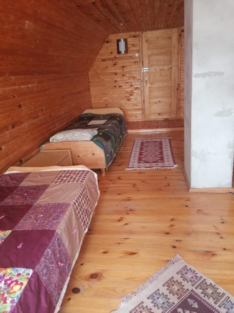 Istaba ar gultām