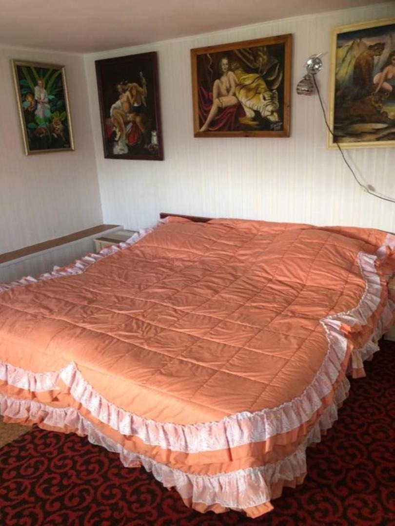 Guļamistaba ar gultu