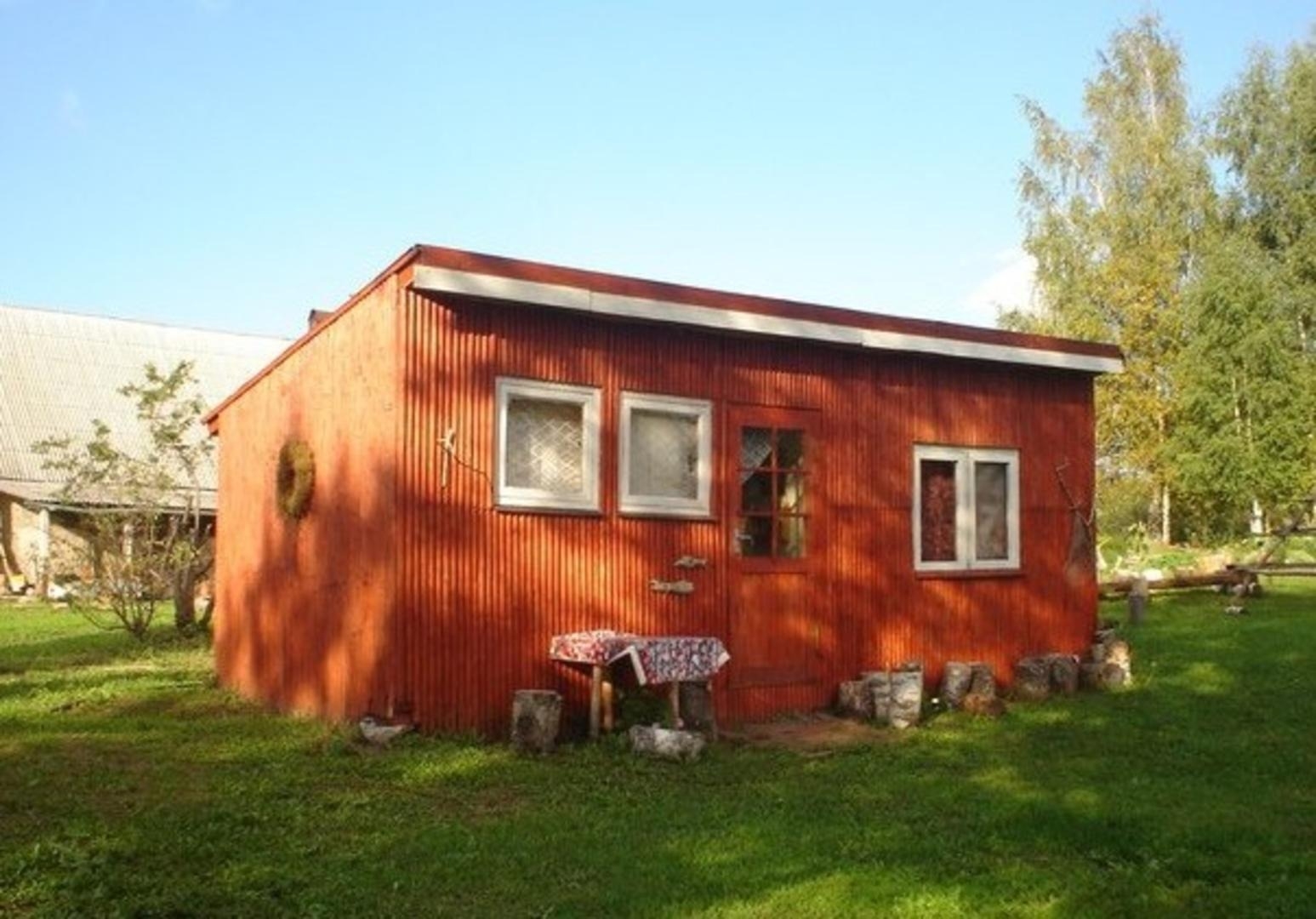 Koka brīvdienu mājiņa
