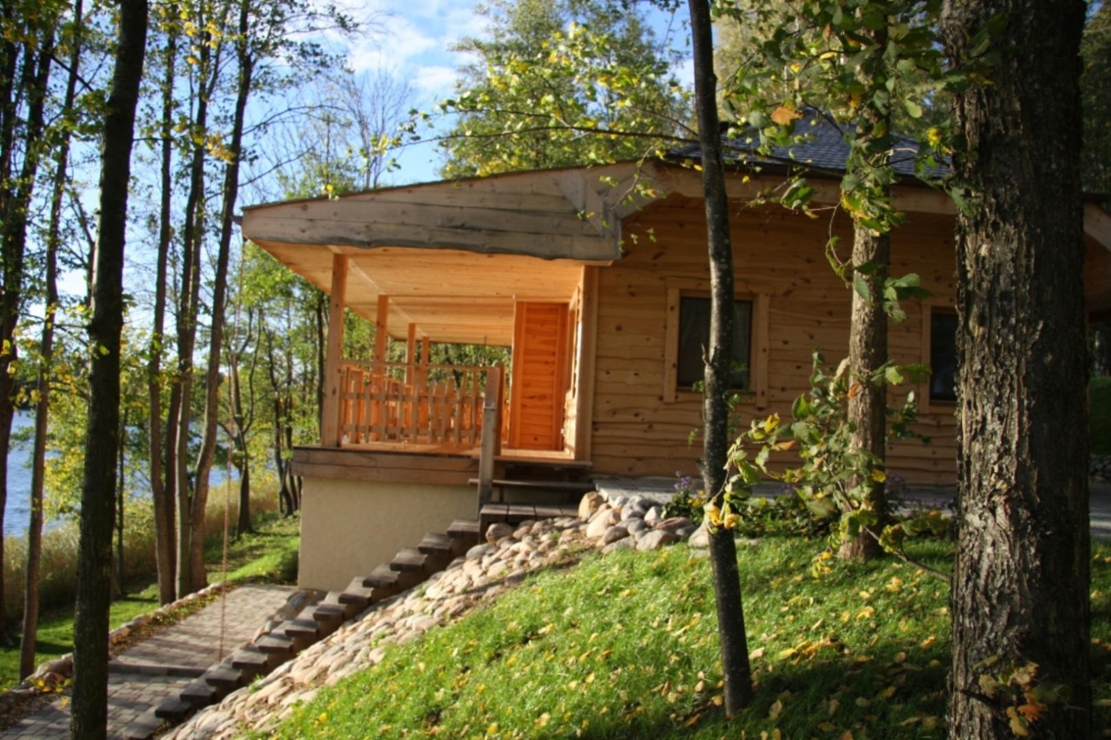 Brīvdienu māja