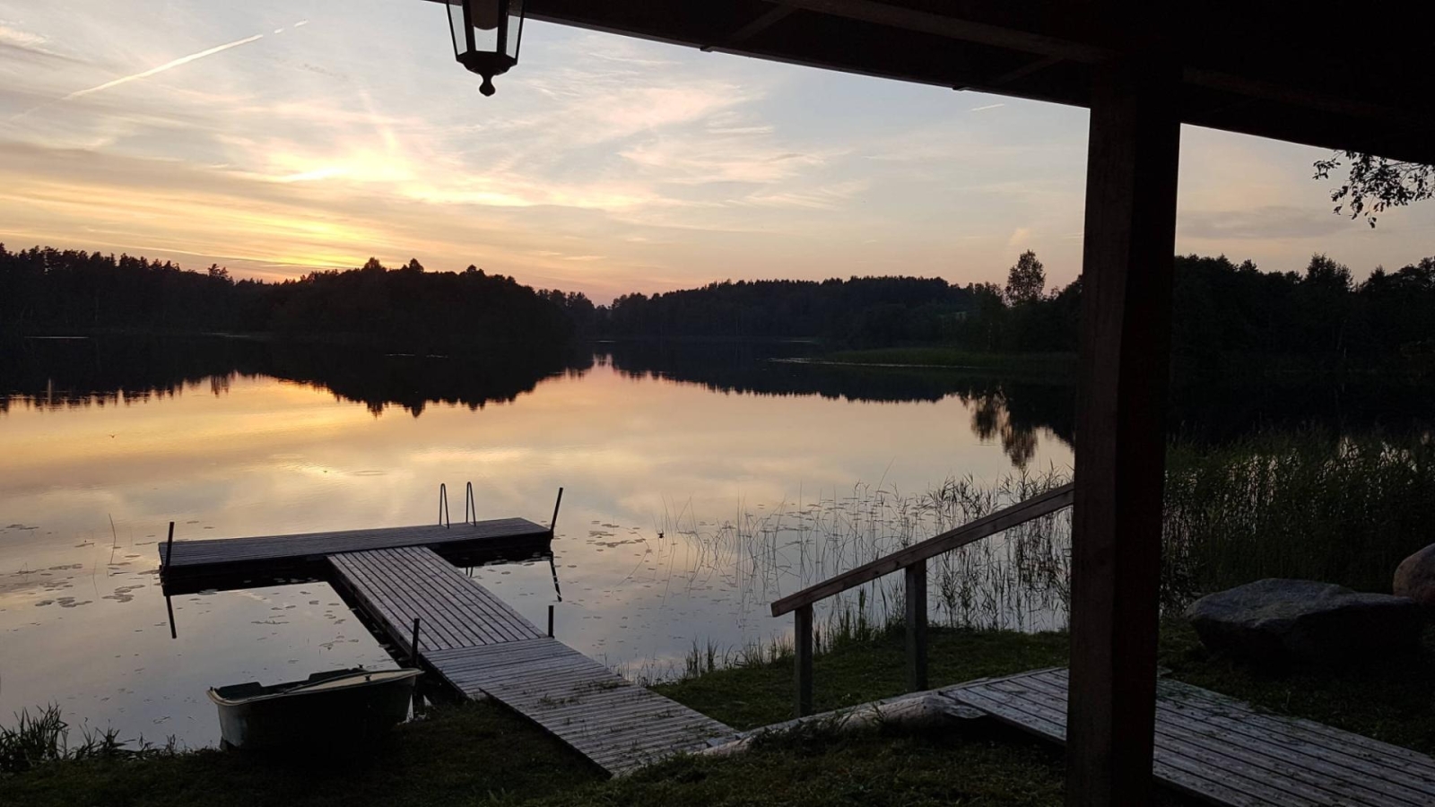 Skats uz ezeru