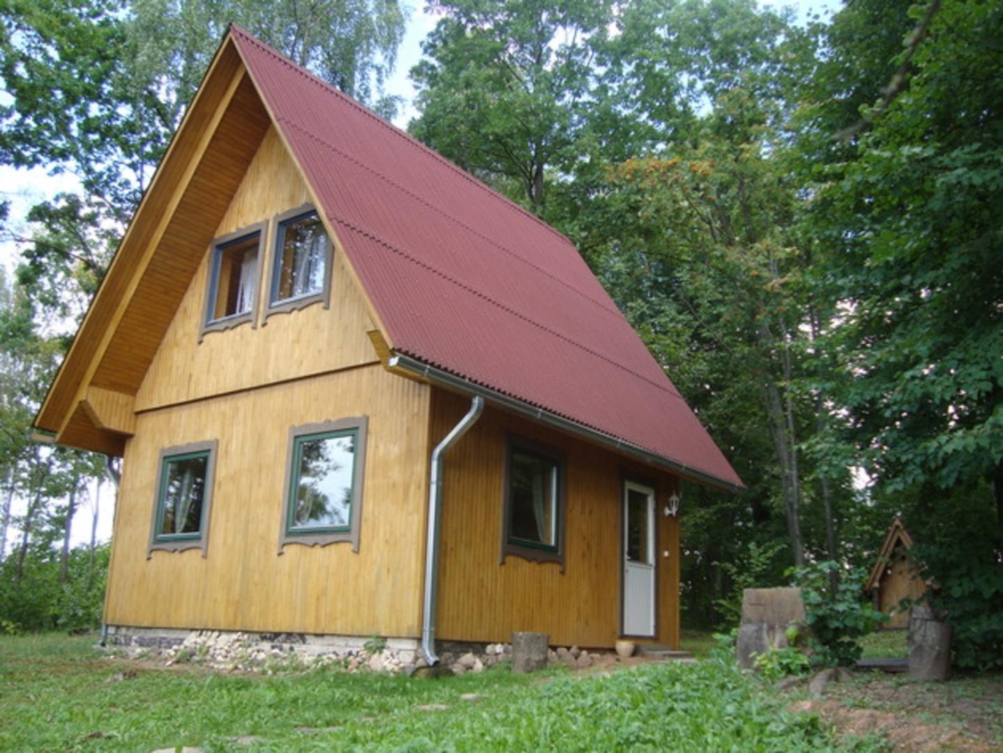 Koka brīvdienu māja