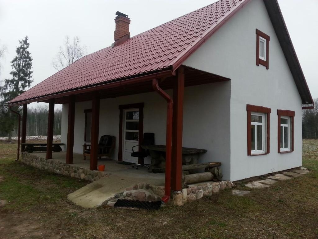 Viesu mājas ēka