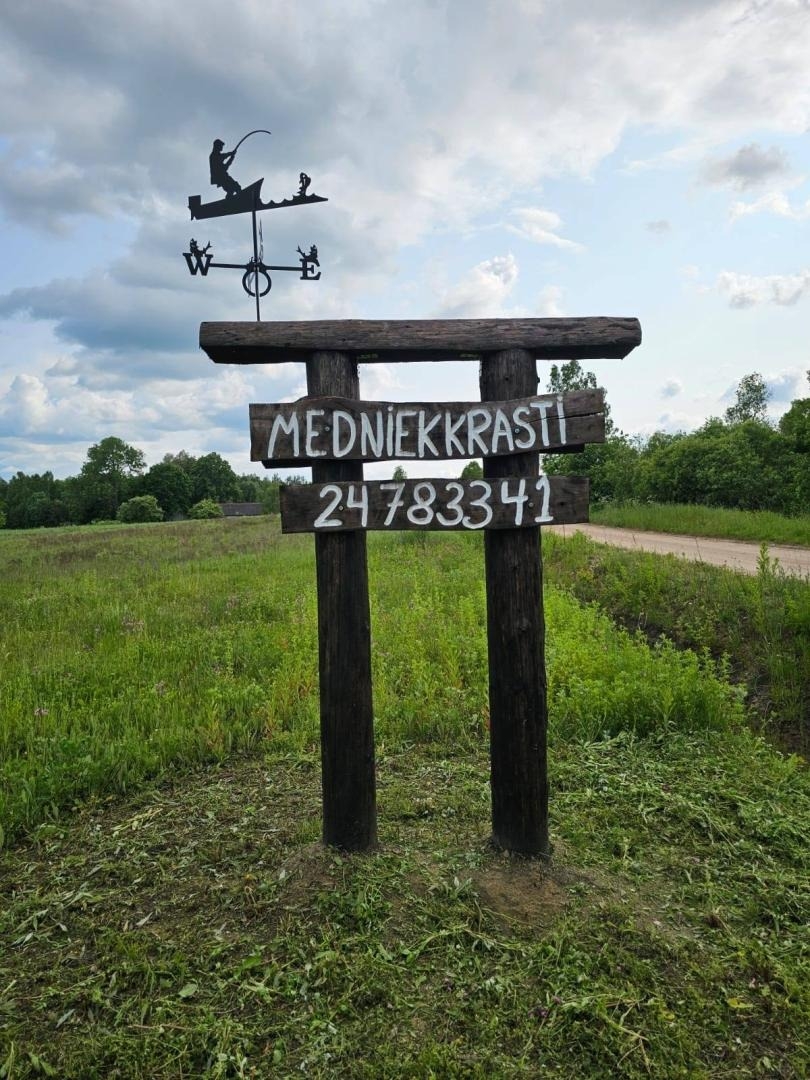 Medniekkrastu koka norāde