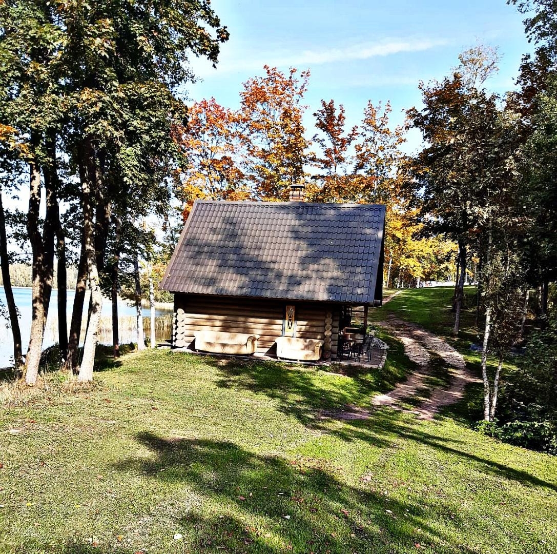 Koka brīvdienu māja
