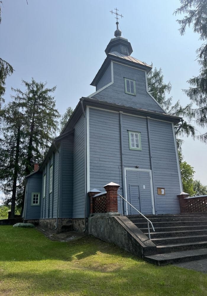 Indricas Sv. Jāņa Kristītāja baznīcas fasāde