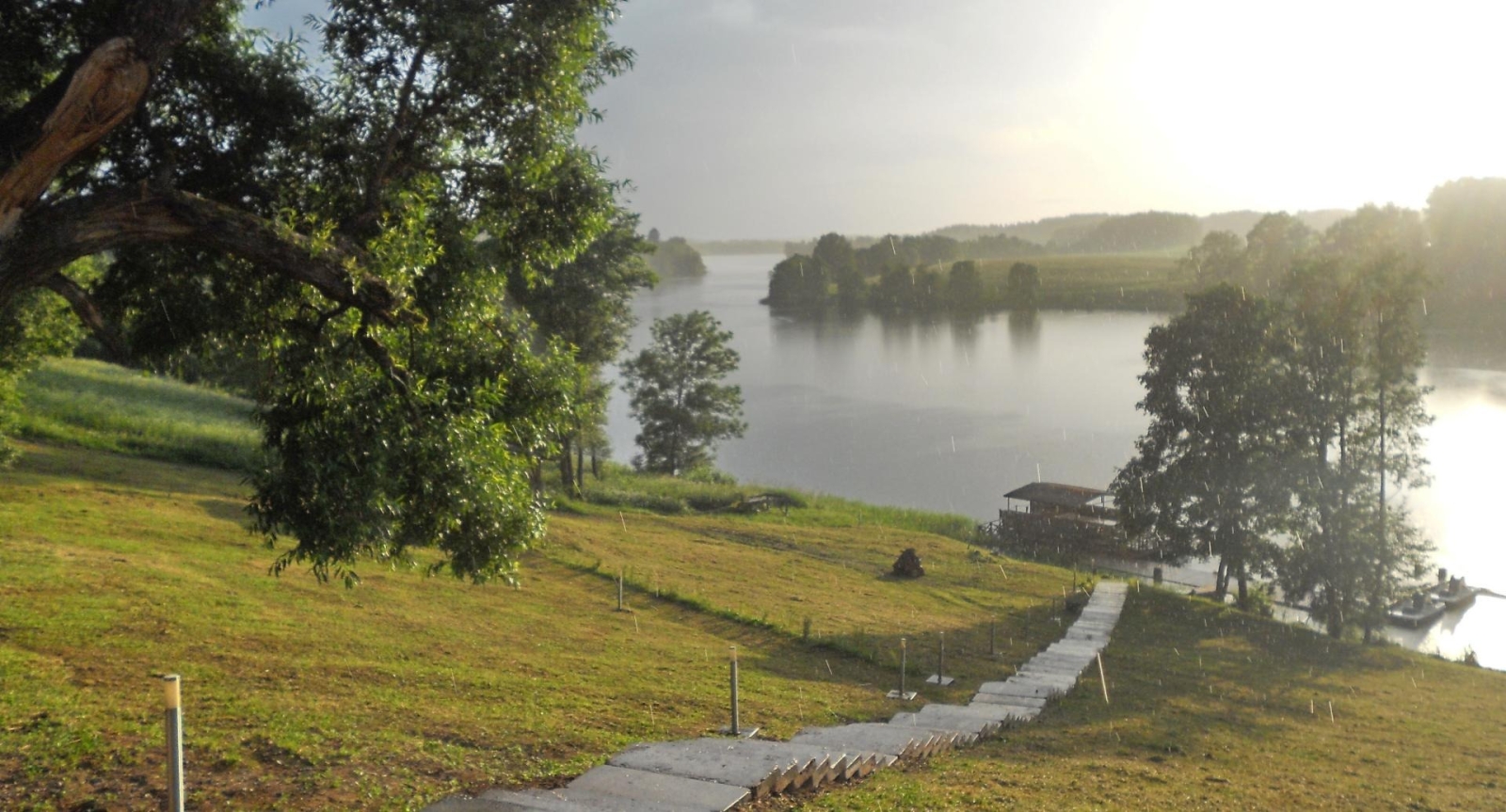 Dridža ezers un laipa