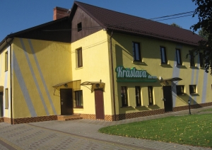 Hosteļa ēka