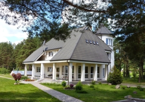 Viesu mājas ēka
