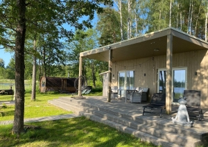 Brīvdienu māja