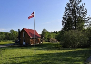 Brīvdienu māja