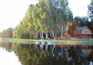 Brīvdienu māja pie ezera