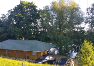 Viesu mājas ēka