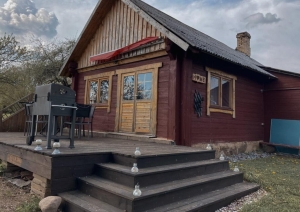 Brīvdienu māja