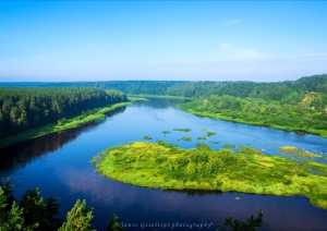 Daugava ar salām no augšas