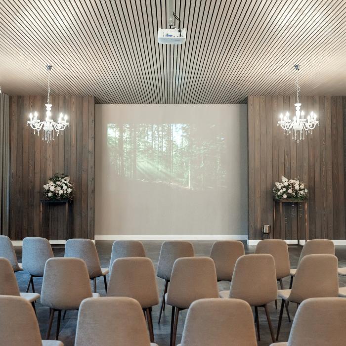 Priežmales svinību un pasākumu zāle