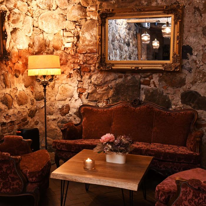 Konceptkafejnīca "Fon Bubert"